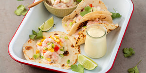 Tacos de crevettes, un repas rafraîchissant qui fait du bien à servir à un repas de famille ou entre amis pour un repas sans stress et rapide.